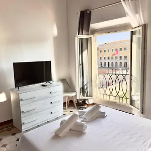 Gasthuis Lungarno, Pisa